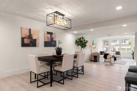 $2,074,088 | 101 99th Avenue Northeast, Unit 101, Bellevue, WA 98004