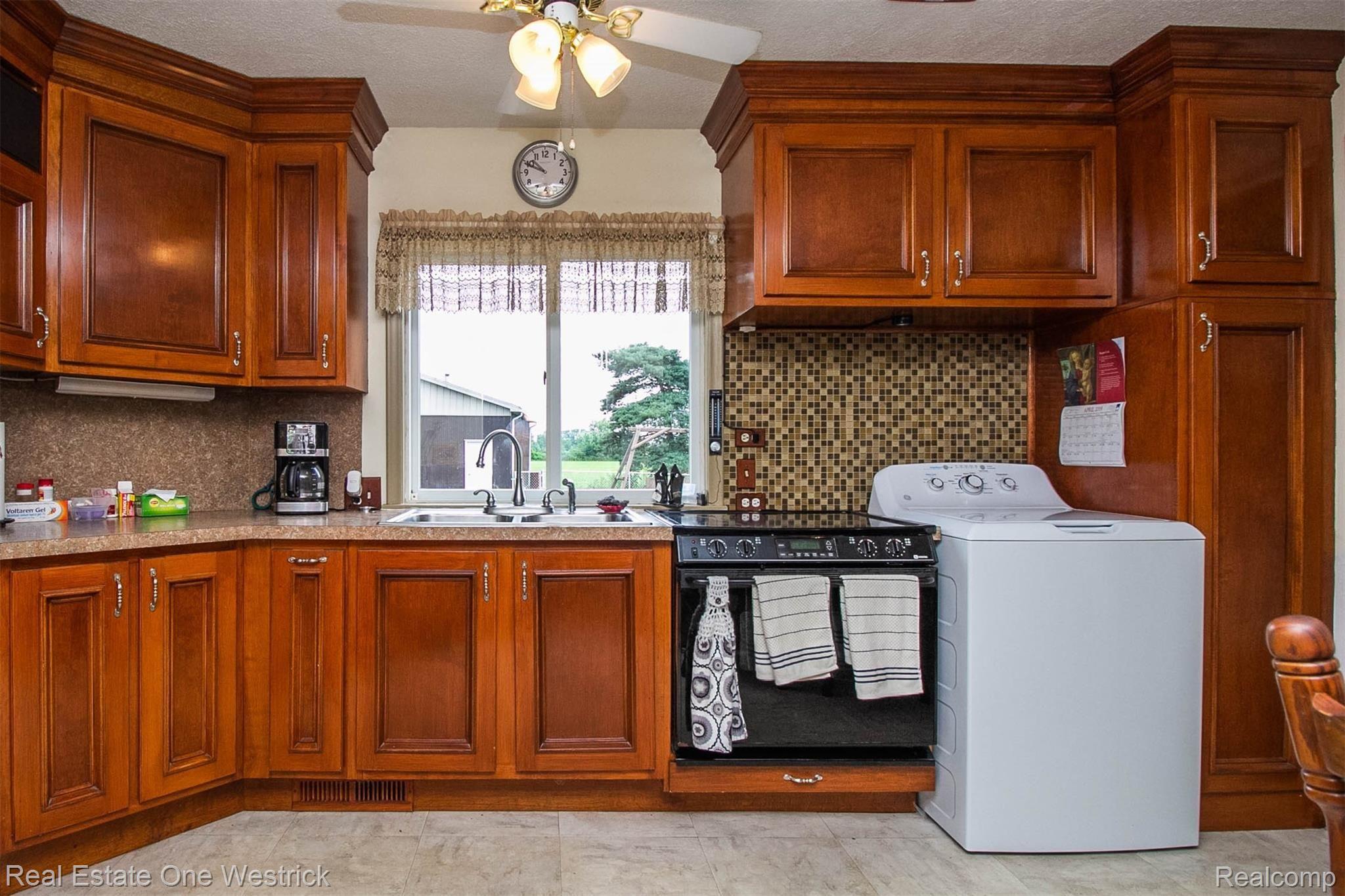 5318 Chartier Road Marine City, MI 48039 - Photo 11 of 37 11.jpg