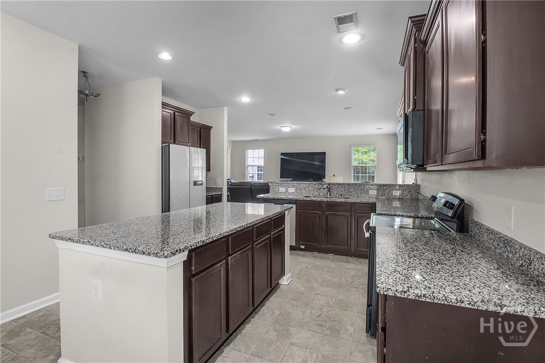 376 Casey Drive Pooler, GA 31322 - Photo 6 of 58