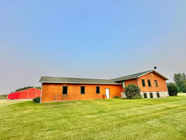 $535,000 | 37165 220th Street, Roseau, MN 56751
