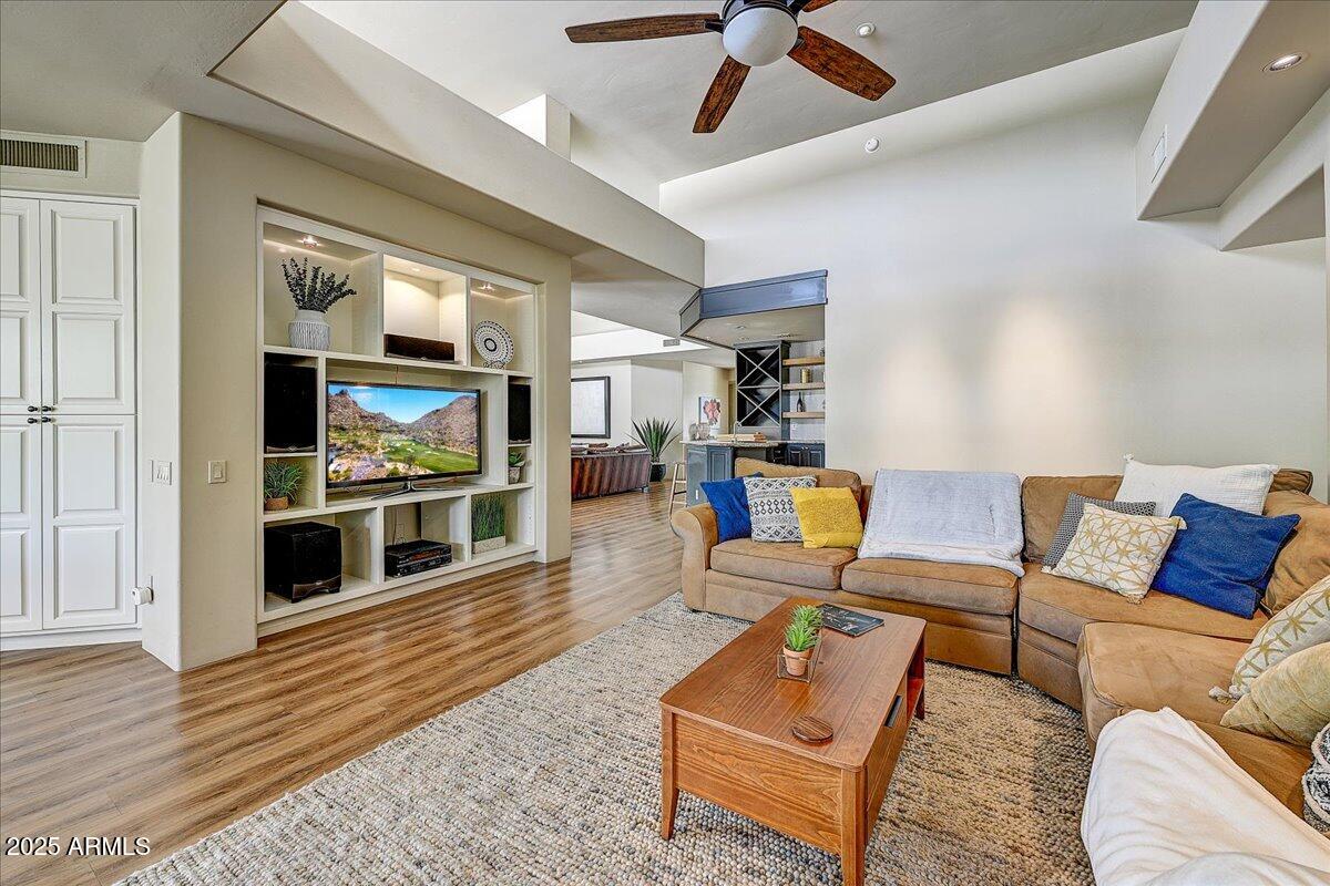 10687 East Fernwood Lane Scottsdale, AZ 85262 - Photo 17 of 32 17-Family Room II