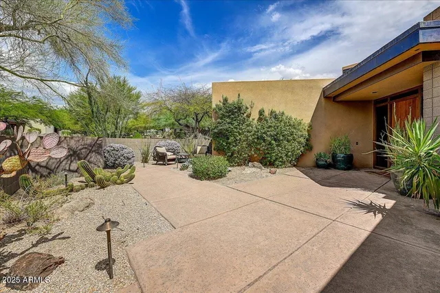 $10,000 | 10687 East Fernwood Lane, Scottsdale, AZ 85262
