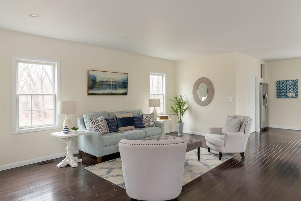 14 Smith Road Hingham, MA 02043 - Photo 4 of 17