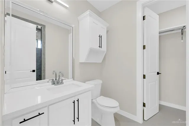 $2,800 | 3818 Tierra Escondido, Weslaco, TX 78596