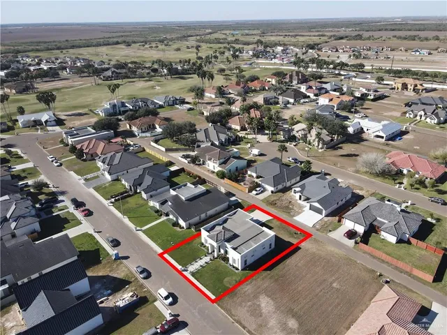 $2,800 | 3818 Tierra Escondido, Weslaco, TX 78596