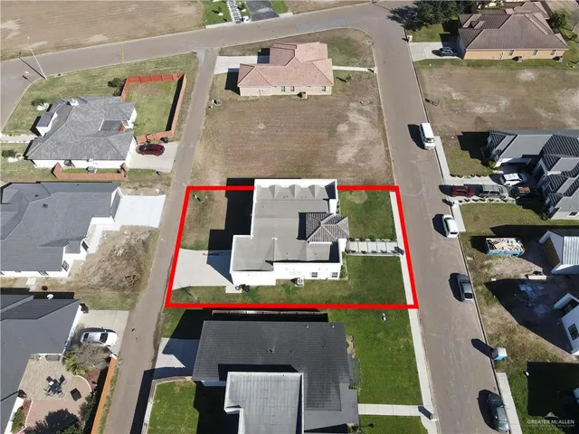 $2,800 | 3818 Tierra Escondido, Weslaco, TX 78596