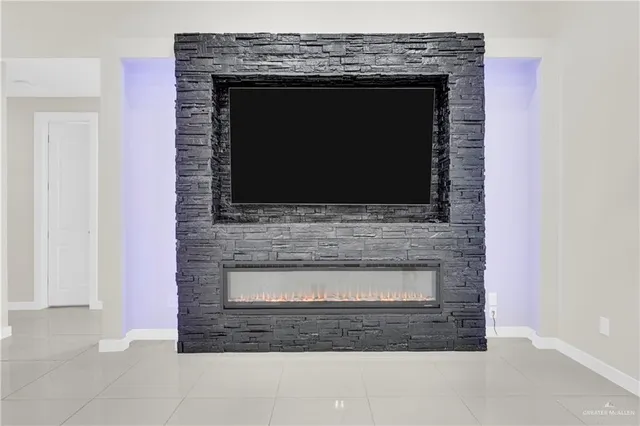 $2,800 | 3818 Tierra Escondido, Weslaco, TX 78596