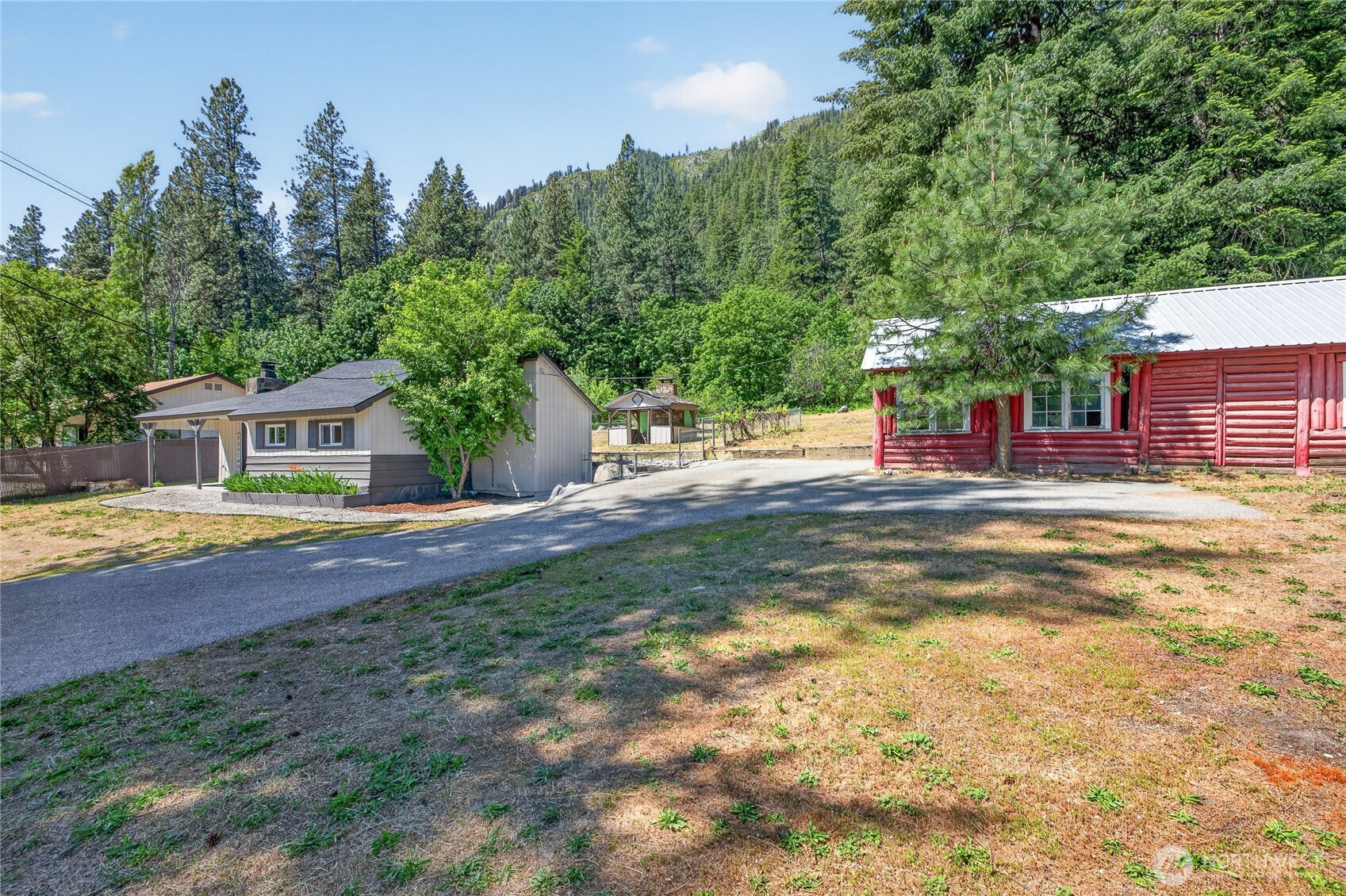 8494 Icicle Road Leavenworth, WA 98826 - Photo 22 of 27