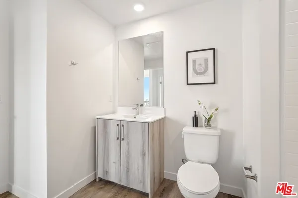 $2,450 | 224 North Alvarado Street, Los Angeles, CA 90026