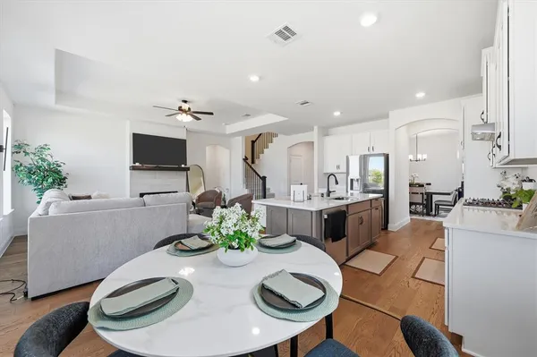 $495,000 | 7315 Prairieside Trail, Venus, TX 76084