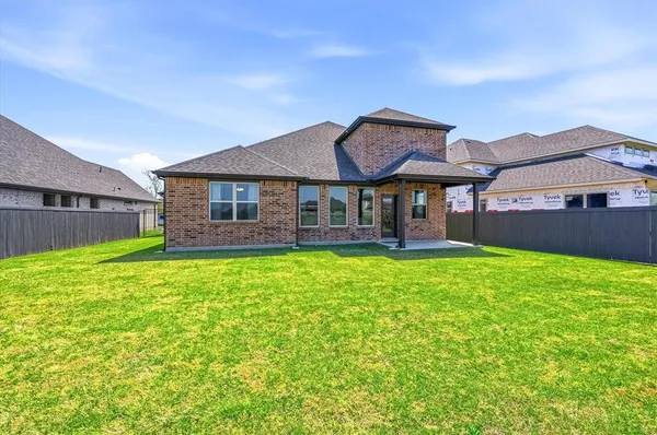 $495,000 | 7315 Prairieside Trail, Venus, TX 76084