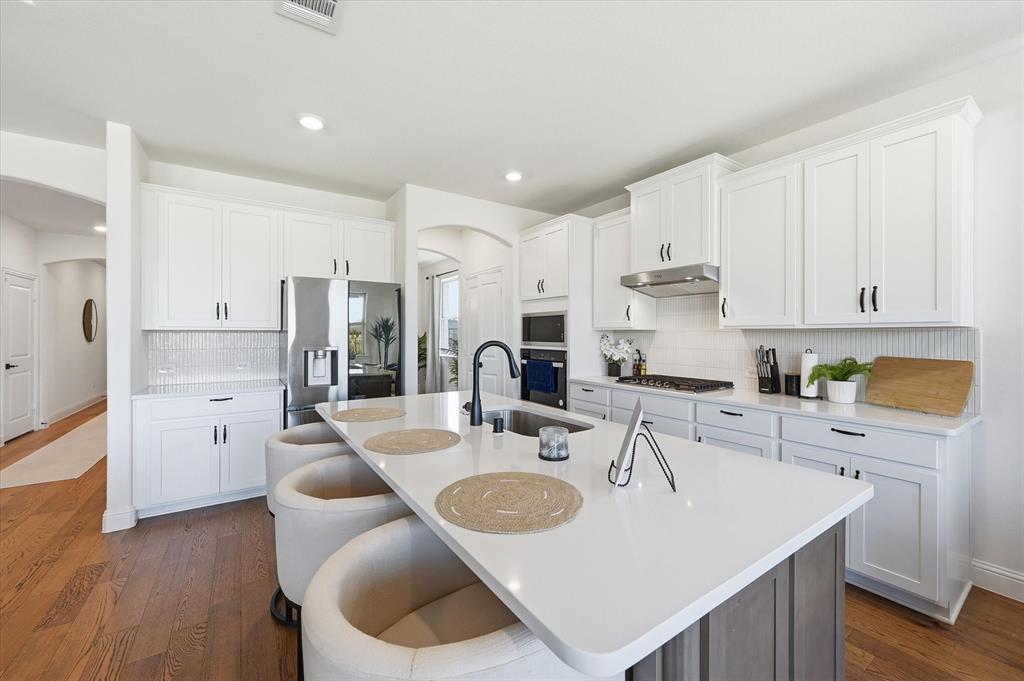 7315 Prairieside Trail Venus, TX 76084 - Photo 6 of 37