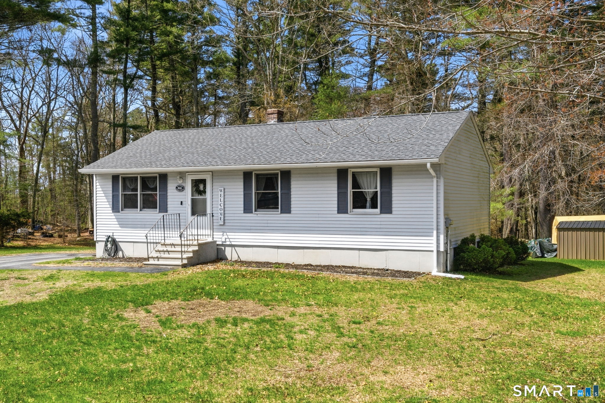 108 Pleasant View Drive Killingly, CT 06241 - Photo 2 of 31