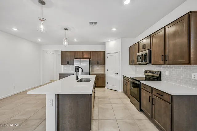 $2,000 | 25303 West Bowker Street, Buckeye, AZ 85326