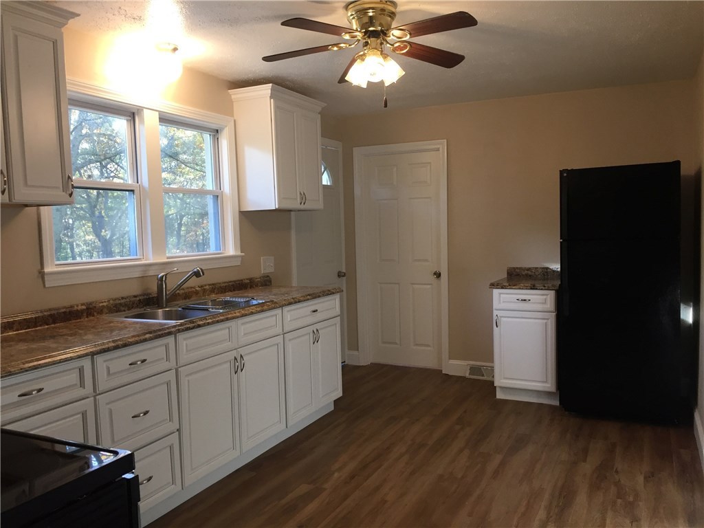 97 Black Plain Road Exeter, RI 02822 - Photo 9 of 18