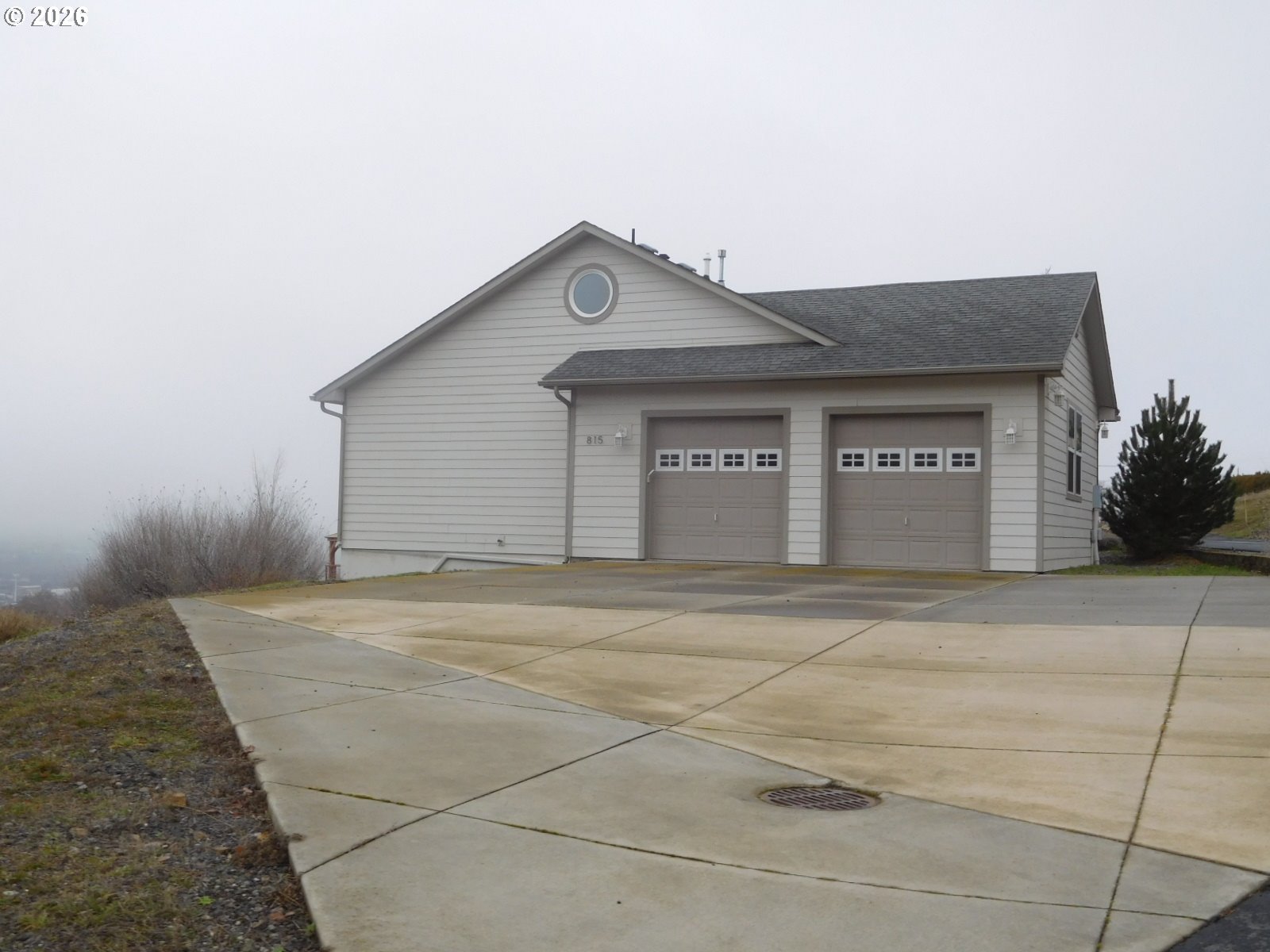 815 North Main Street Pendleton, OR 97801 - Photo 3 of 35
