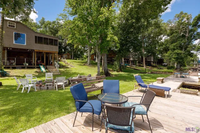 $170,000 | 21054 Diversion Canal Road, St. Amant, LA 70774