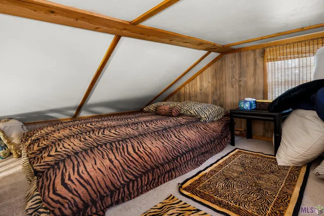 $170,000 | 21054 Diversion Canal Road, St. Amant, LA 70774