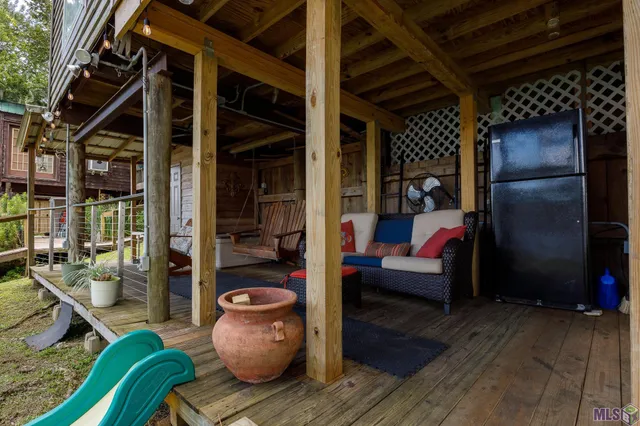 $170,000 | 21054 Diversion Canal Road, St. Amant, LA 70774