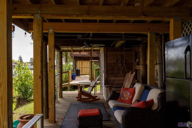 $170,000 | 21054 Diversion Canal Road, St. Amant, LA 70774