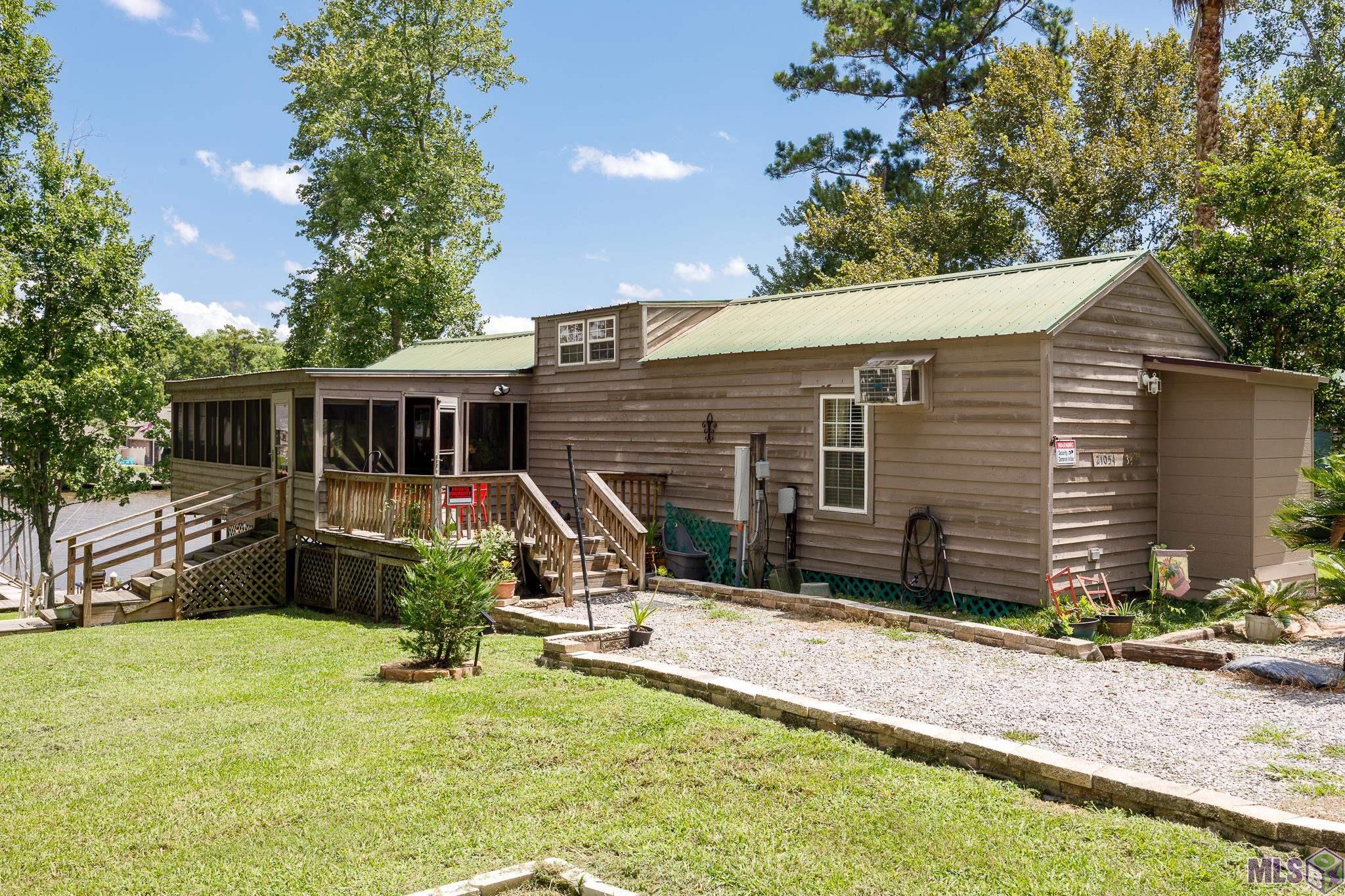 21054 Diversion Canal Road St. Amant, LA 70774 - Photo 3 of 48 21054 Diversion Canal Rd