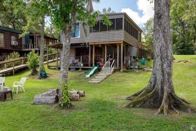 $170,000 | 21054 Diversion Canal Road, St. Amant, LA 70774