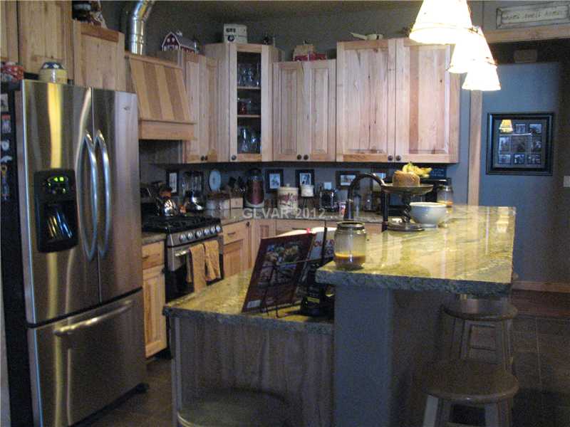 2230 Mateuse Street Logandale, NV 89021 - Photo 5 of 11 Kitchen.