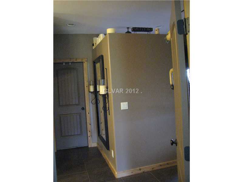 2230 Mateuse Street Logandale, NV 89021 - Photo 7 of 11 Interior Space/Layout.