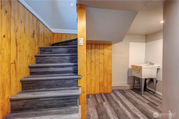 $339,950 | 211 West Harvard Avenue, Shelton, WA 98584