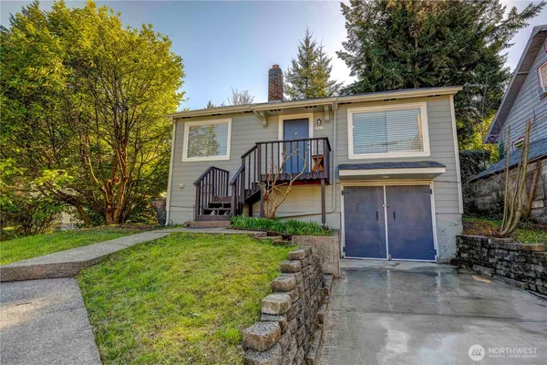 $339,950 | 211 West Harvard Avenue, Shelton, WA 98584