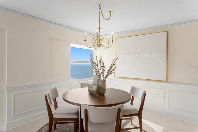 $795,000 | 1750 Benjamin Franklin Drive, Unit 9G, Sarasota, FL 34236