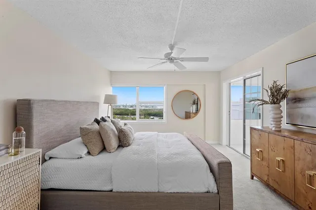 $795,000 | 1750 Benjamin Franklin Drive, Unit 9G, Sarasota, FL 34236