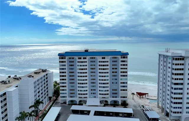 $795,000 | 1750 Benjamin Franklin Drive, Unit 9G, Sarasota, FL 34236