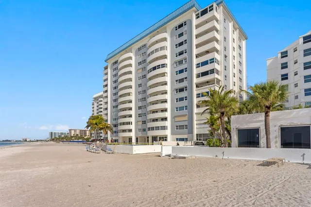 $795,000 | 1750 Benjamin Franklin Drive, Unit 9G, Sarasota, FL 34236