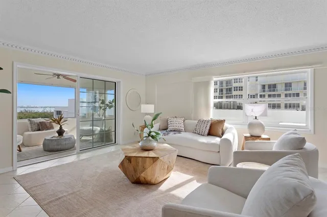 $795,000 | 1750 Benjamin Franklin Drive, Unit 9G, Sarasota, FL 34236