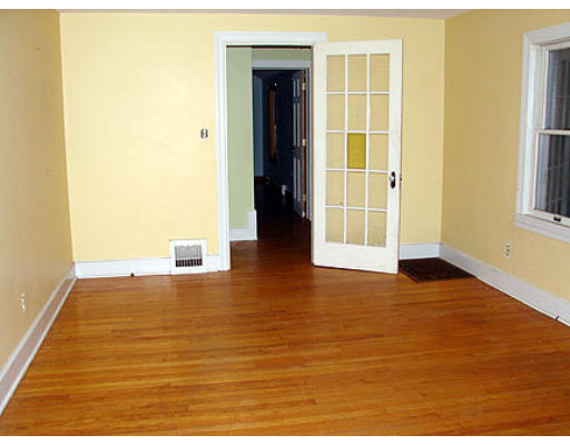 280 Shelburne Road Greenfield, MA 01301 - Photo 8 of 24 Gallery Image 8