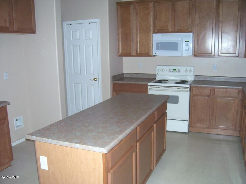 13643 West Calavar Road Surprise, AZ 85379 - Photo 12 of 17 Kitchen