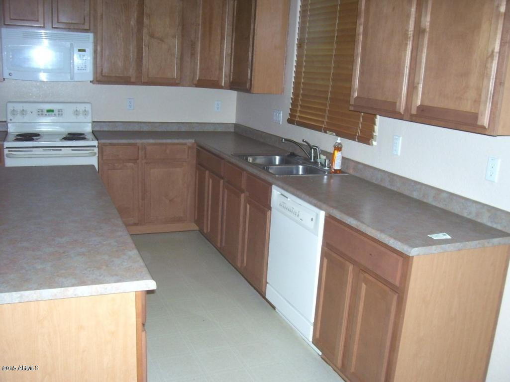 13643 West Calavar Road Surprise, AZ 85379 - Photo 10 of 17 Kitchen Appliances