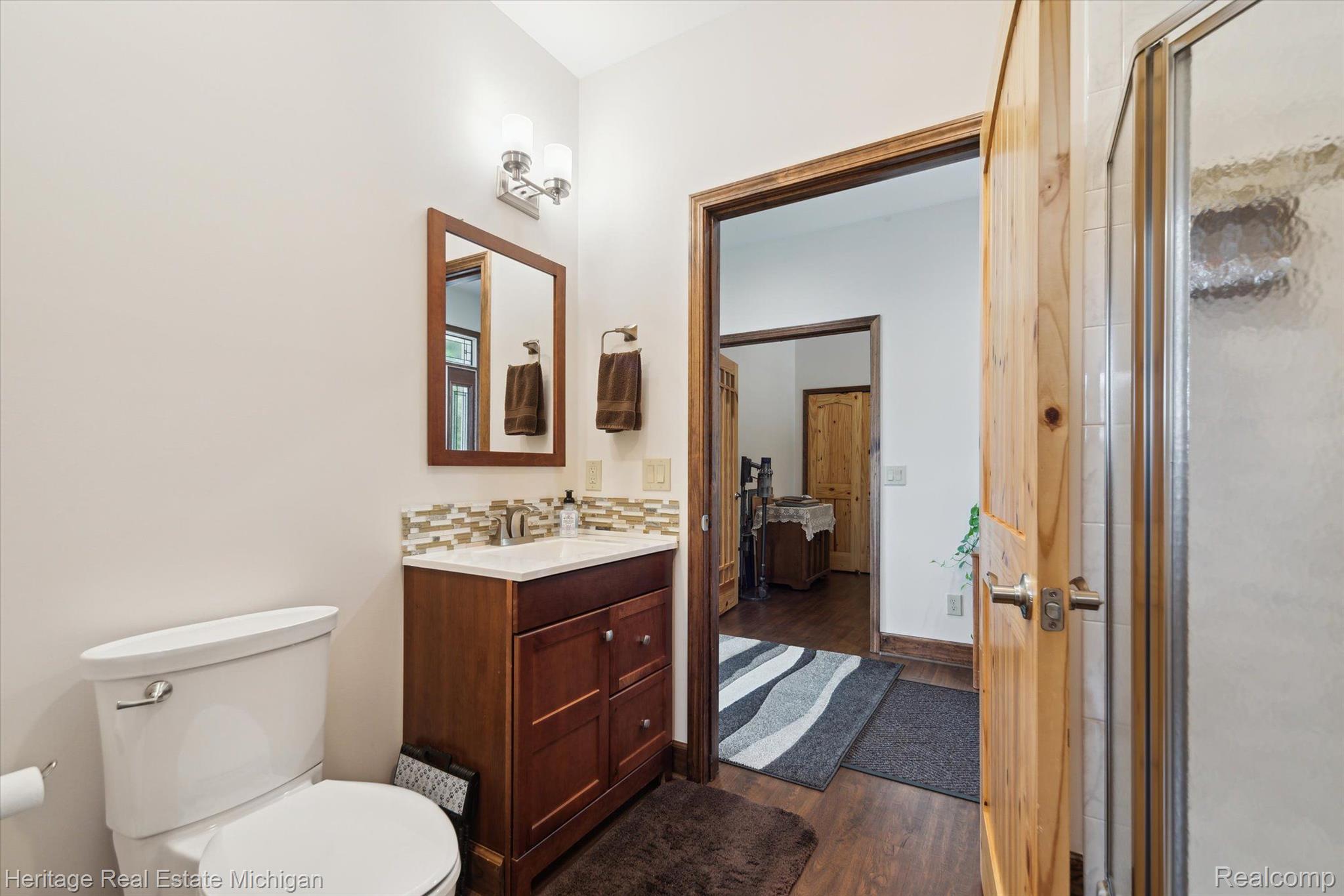 10540 Cole Road Byron, MI 48418 - Photo 23 of 76 Full Bath