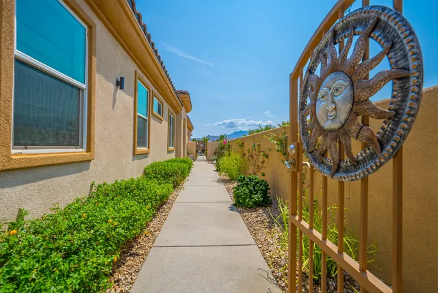 $7,000 | 67385 Zuni Court, Cathedral City, CA 92234