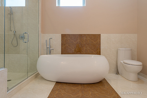 2835 West Division Street, Unit 4E Chicago, IL 60622 - Photo 13 of 25 a view of a bathroom