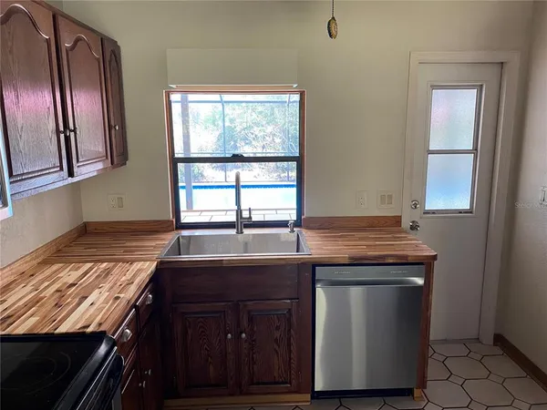 $2,200 | 9191 Gewant Boulevard, Punta Gorda, FL 33982