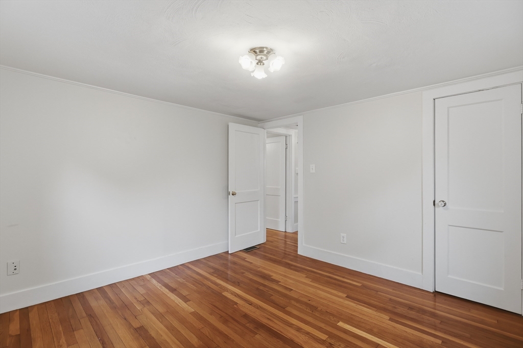 1 Brookhaven Road Worcester, MA 01606 - Photo 19 of 39