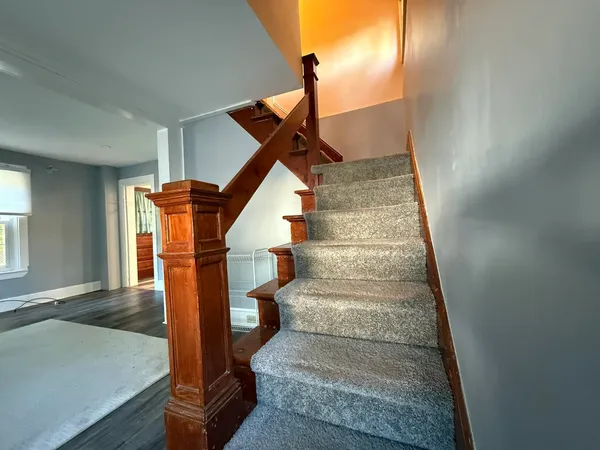 $219,500 | 14 Robinson Avenue, Bennington, VT 05201