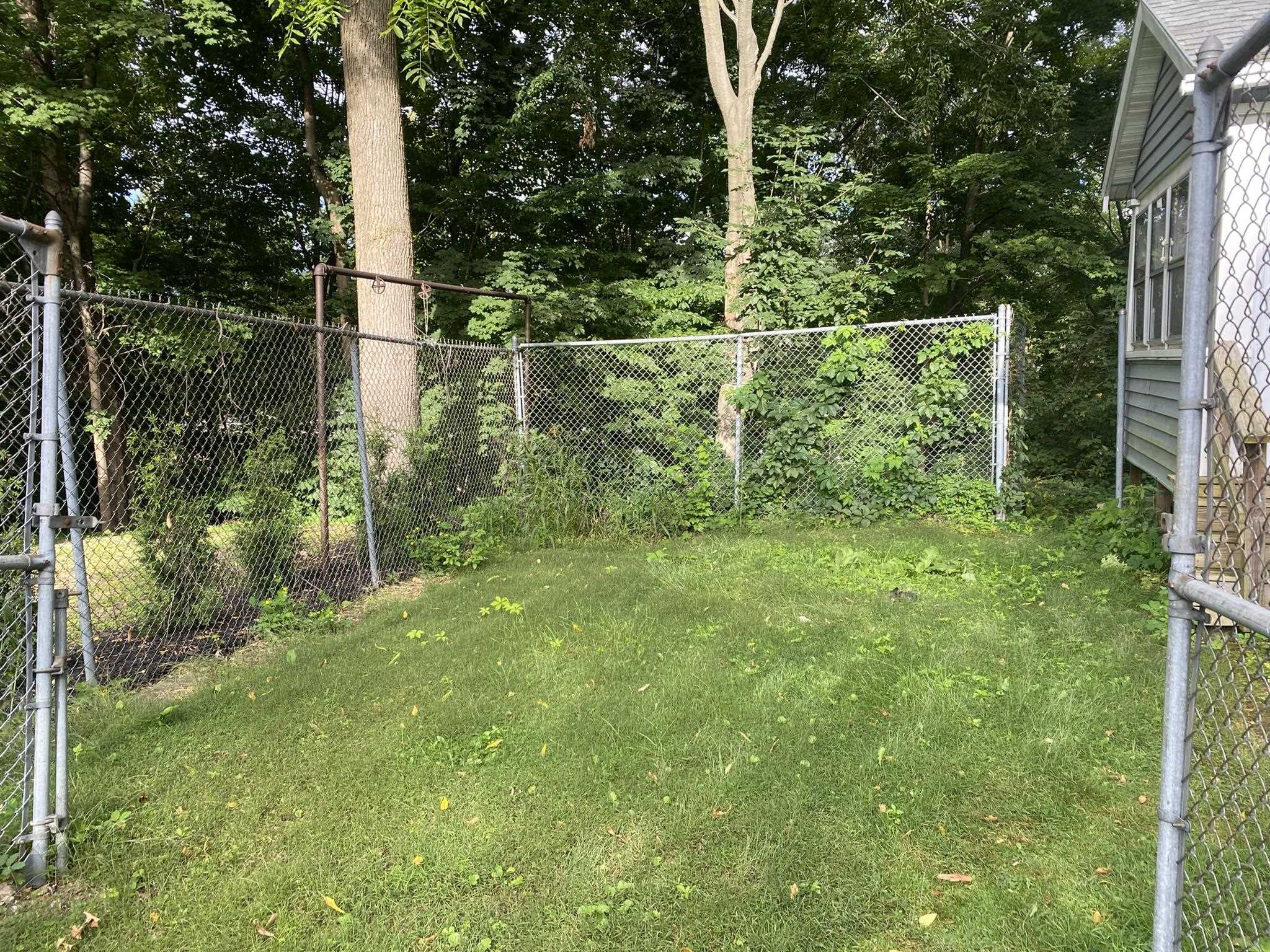 14 Robinson Avenue Bennington, VT 05201 - Photo 5 of 19