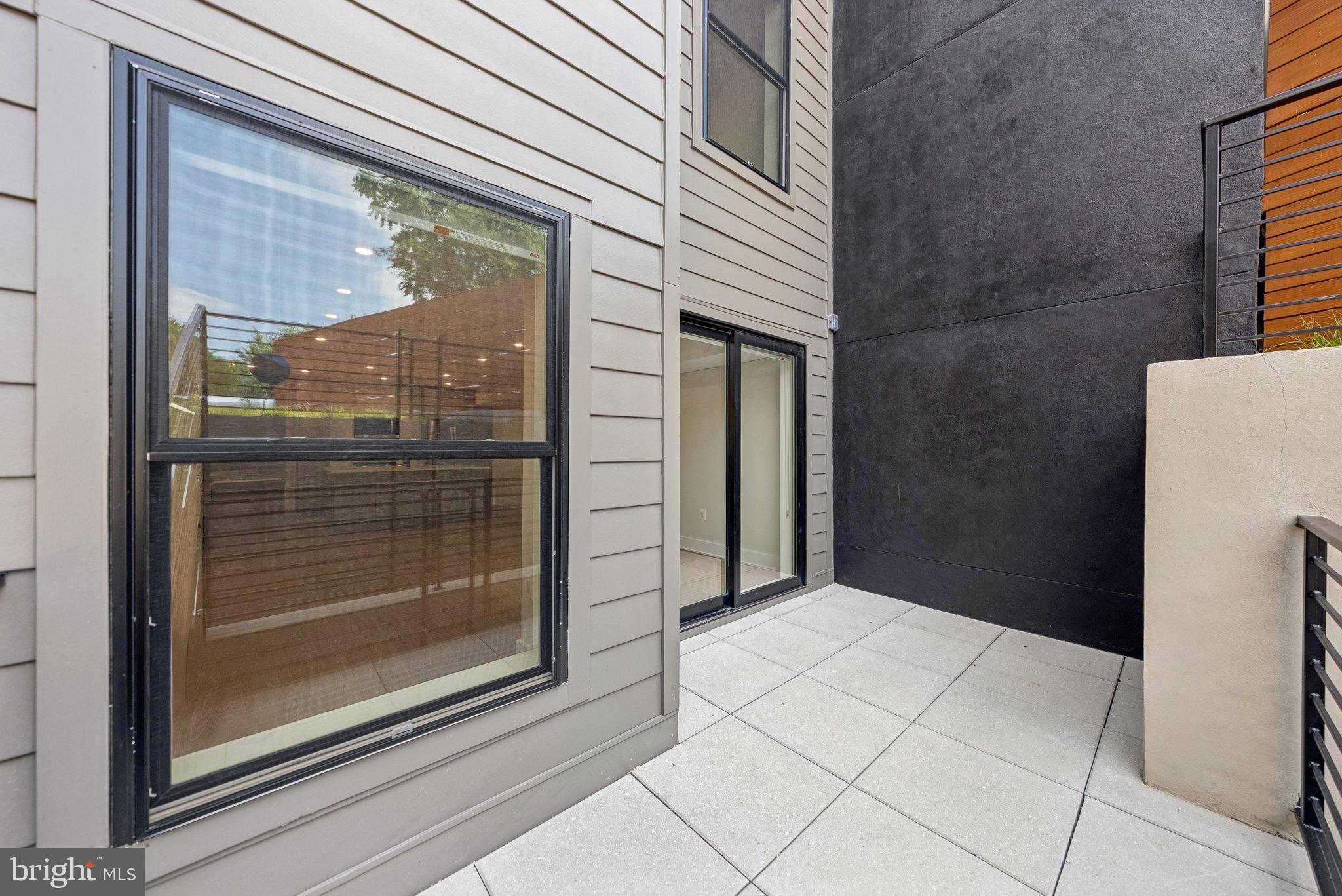 2134 Wisconsin Avenue Northwest, Unit 4 Washington, DC 20007 - Photo 22 of 32 a view of front door