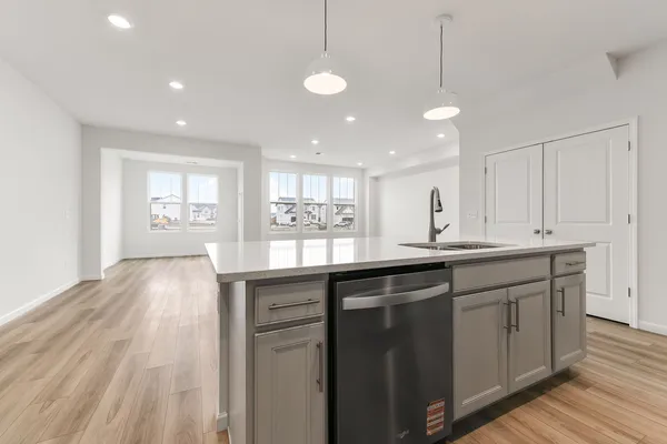 $3,095 | 672 Switchgrass Way, Unit 58005, Bolingbrook, IL 60490