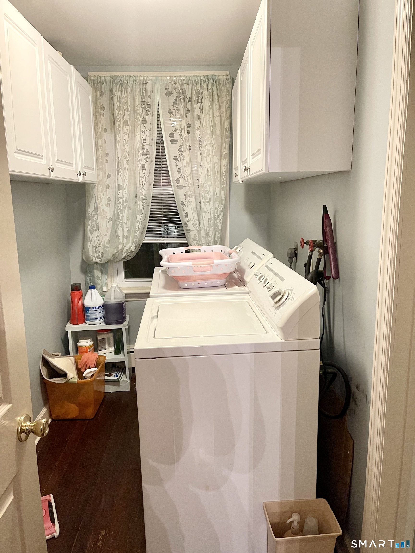 39 Balmforth Avenue Danbury, CT 06810 - Photo 8 of 13