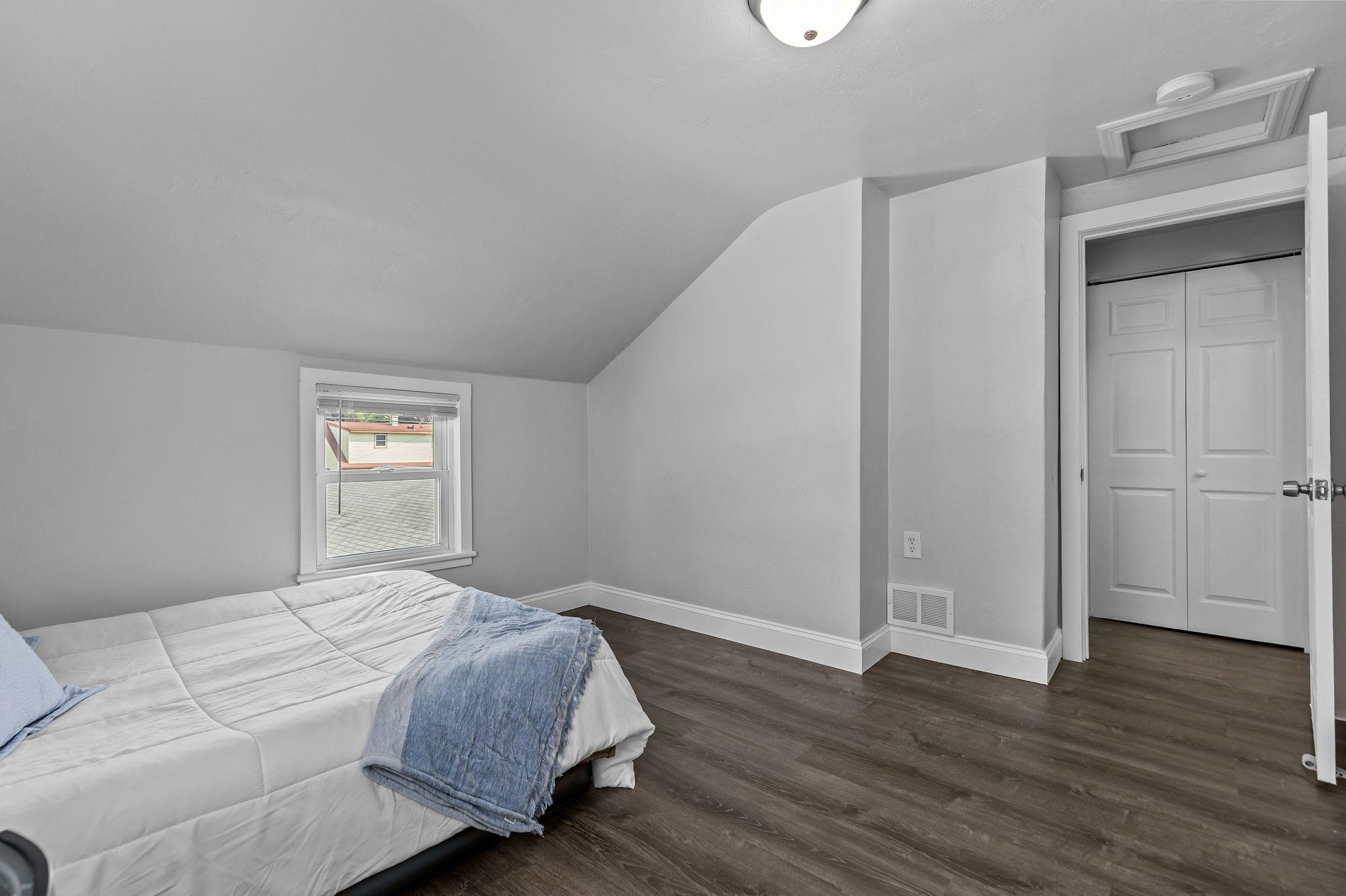 402 East Harding Drive Appleton, WI 54915 - Photo 29 of 37 Gallery Image 29