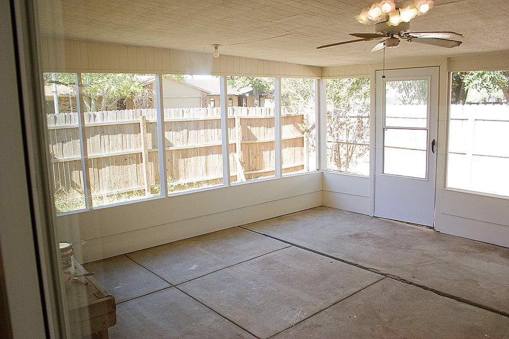 24122 Rafter 3 Drive Hockley, TX 77447 - Photo 16 of 18 a view of an empty room with a window
